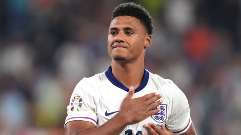 Ollie Watkins là ngôi sao ghi bàn hàng đầu
